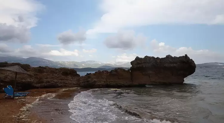 Ο καιρός σε Κατερίνη και Πιερία σήμερα Πέμπτη, 27 Φεβρουαρίου 2025: Τοπικές βροχές και άνοδος θερμοκρασίας