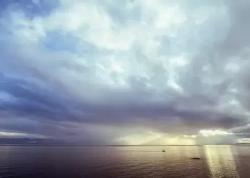 Ο καιρός σε Κατερίνη και Πιερία σήμερα Σάββατο, 22 Φεβρουαρίου 2025: Νεφώσεις με ασθενείς τοπικές βροχές ή χιονόνερο