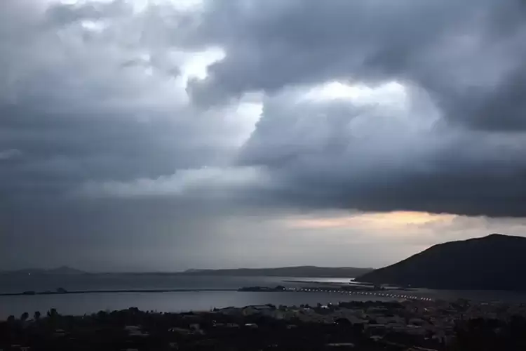 Ο καιρός για την Κατερίνη και την Πιερία σήμερα Σάββατο, 08 Φεβρουαρίου 2025: Κρύο και λίγες νεφώσεις