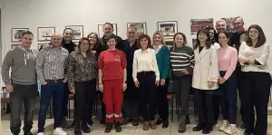 Οι οδοντίατροι εκπαιδεύονται στη χρήση αυτόματου εξωτερικού απινιδιστή Οι οδοντίατροι εκπαιδεύονται στη χρήση αυτόματου εξωτερικού απινιδιστή