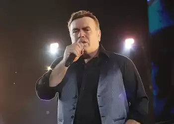 Πέθανε ο τραγουδιστής Μανώλης Λιδάκης – Ήταν 64 ετών