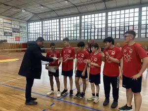 Πρωτσθλητές τα αγόρια Κ17 του Αίολου Κατερίνης.