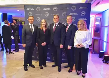 Σταθερά ισχυρές και παραγωγικές οι ελληνοαμερικανικές εμπορικές και οικονομικές σχέσεις Σταθερά ισχυρές και παραγωγικές οι ελληνοαμερικανικές εμπορικές και οικονομικές σχέσεις