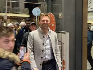 Στην Κατερίνη και στο Public, παρουσίασε ο Στέφανος Κασσελάκης το νέο του βιβλίο