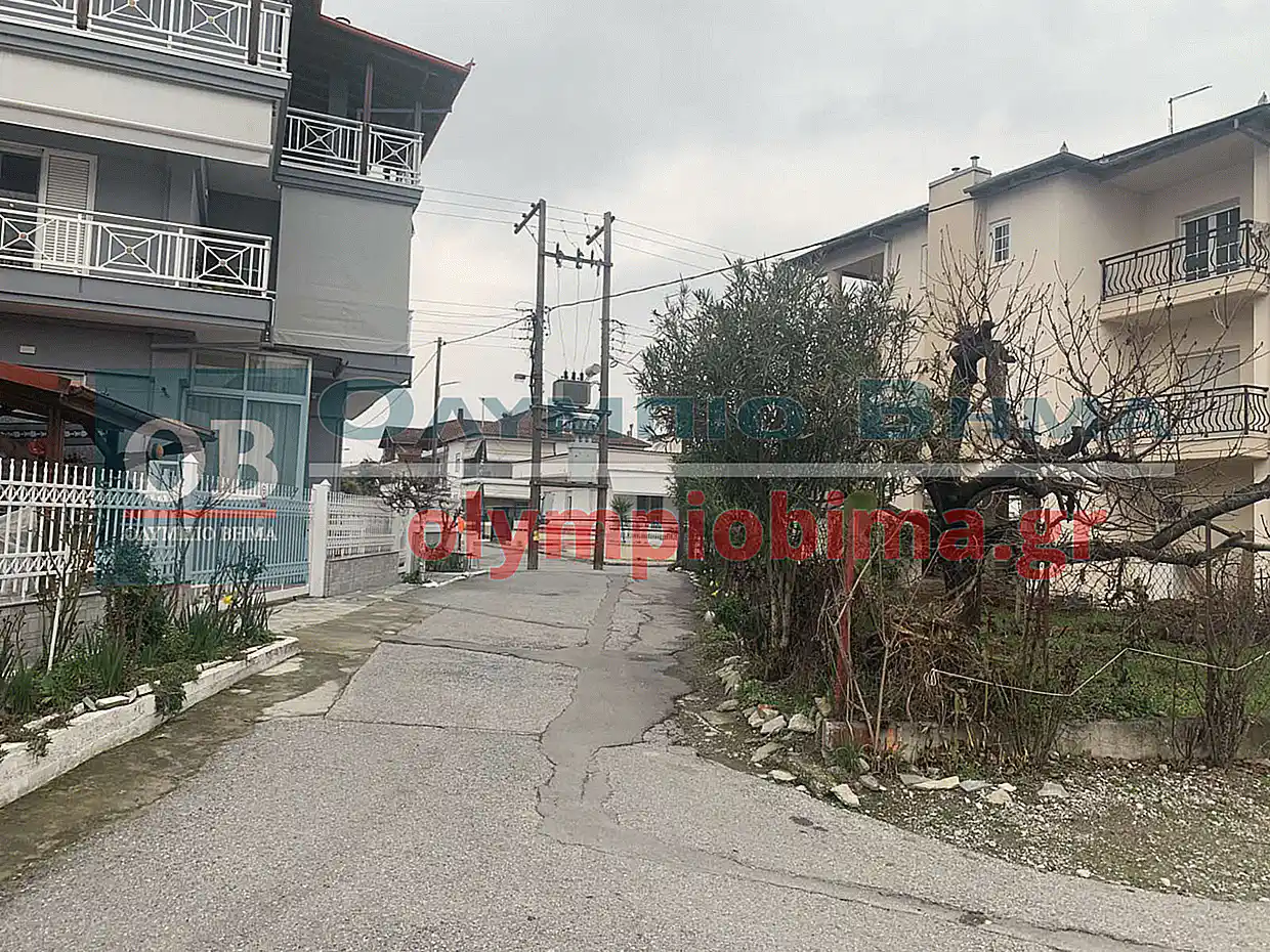 Στο ρεκόρ γκίνες του ανορθολογισμού η Κατερίνη (εικόνες και βίντεο) Στο ρεκόρ γκίνες του ανορθολογισμού η Κατερίνη