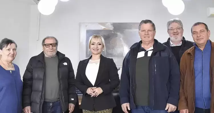 Συνάντηση της Αντιπεριφερειάρχη Πιερίας με εκπροσώπους των μυδοκαλλιεργητών