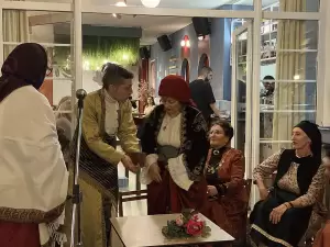 Το Λύκειο Ελληνίδων Κατερίνης διοργάνωσε με επιτυχία την πρώτη εκδήλωση του έτους με αφορμή την κοπή της Βασιλόπιτας (εικόνες - βίντεο) Το Λύκειο Ελληνίδων Κατερίνης διοργάνωσε με επιτυχία την πρώτη εκδήλωση του έτους με αφορμή την κοπή της Βασιλόπιτας