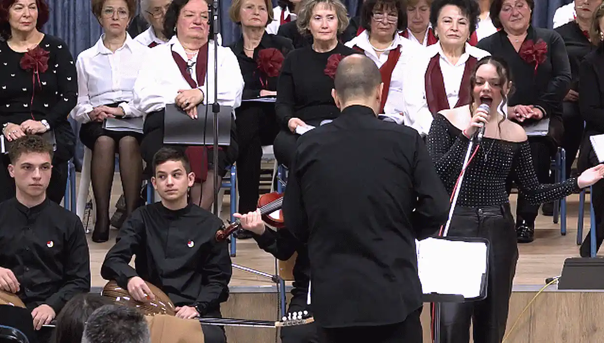 «Χέρια φτερούγες της Ρωμιοσύνης»: Η συναυλία αφιέρωμα στον Μίκη Θεοδωράκη