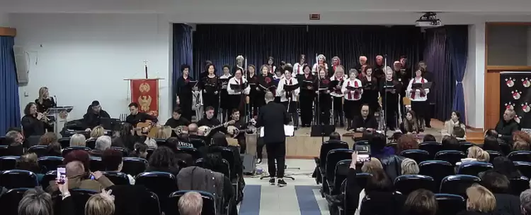 «Χέρια φτερούγες της Ρωμιοσύνης»: Η συναυλία-αφιέρωμα στον Μίκη Θεοδωράκη «Χέρια φτερούγες της Ρωμιοσύνης»: Η συναυλία αφιέρωμα στον Μίκη Θεοδωράκη