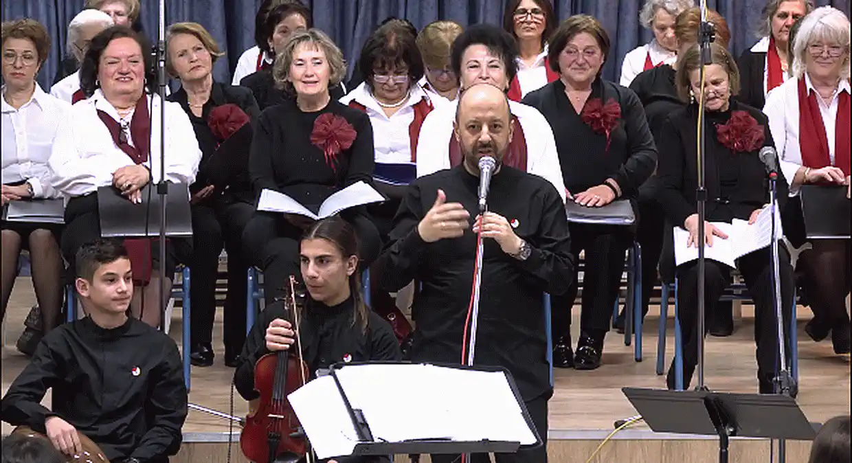 «Χέρια φτερούγες της Ρωμιοσύνης»: Η συναυλία αφιέρωμα στον Μίκη Θεοδωράκη