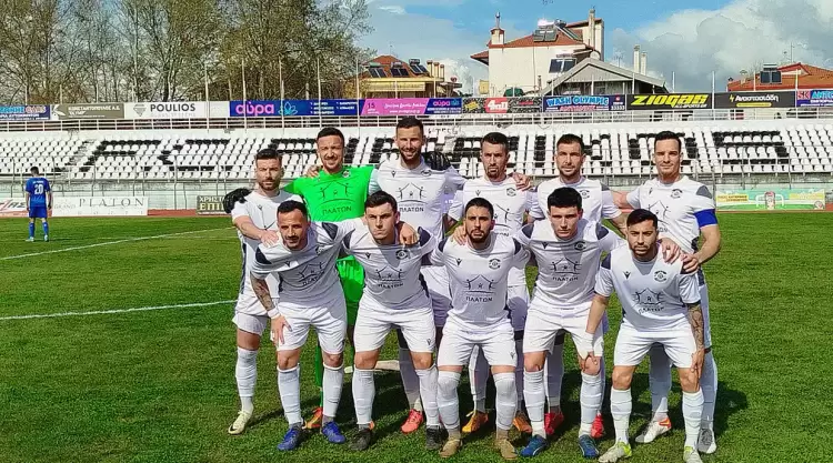 Ανακοίνωση των ποδοσφαιριστών του Πιερικού κατά του Θανάση Παπαδόπουλου! Ανακοίνωση των ποδοσφαιριστών του Πιερικού κατά του Θανάση Παπαδόπουλου!