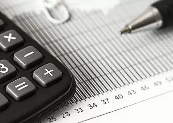 «Ανάσα» για χιλιάδες ιδιοκτήτες – Διαγραφή χρεών προς το Δημόσιο για μη ηλεκτροδοτούμενα ακίνητα