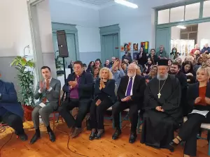 Αστική Σχολή Κατερίνης: Εγκαινιάστηκε η Έκθεση της Νίτσας Ξανθοπούλου Αστική Σχολή Κατερίνης: Εγκαινιάστηκε η Έκθεση της Νίτσας Ξανθοπούλου