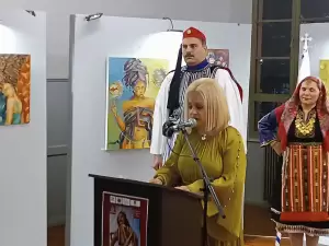 Αστική Σχολή Κατερίνης: Εγκαινιάστηκε η Έκθεση της Νίτσας Ξανθοπούλου Αστική Σχολή Κατερίνης: Εγκαινιάστηκε η Έκθεση της Νίτσας Ξανθοπούλου