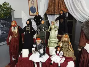 Αστική Σχολή Κατερίνης: Εγκαινιάστηκε η Έκθεση της Νίτσας Ξανθοπούλου Αστική Σχολή Κατερίνης: Εγκαινιάστηκε η Έκθεση της Νίτσας Ξανθοπούλου