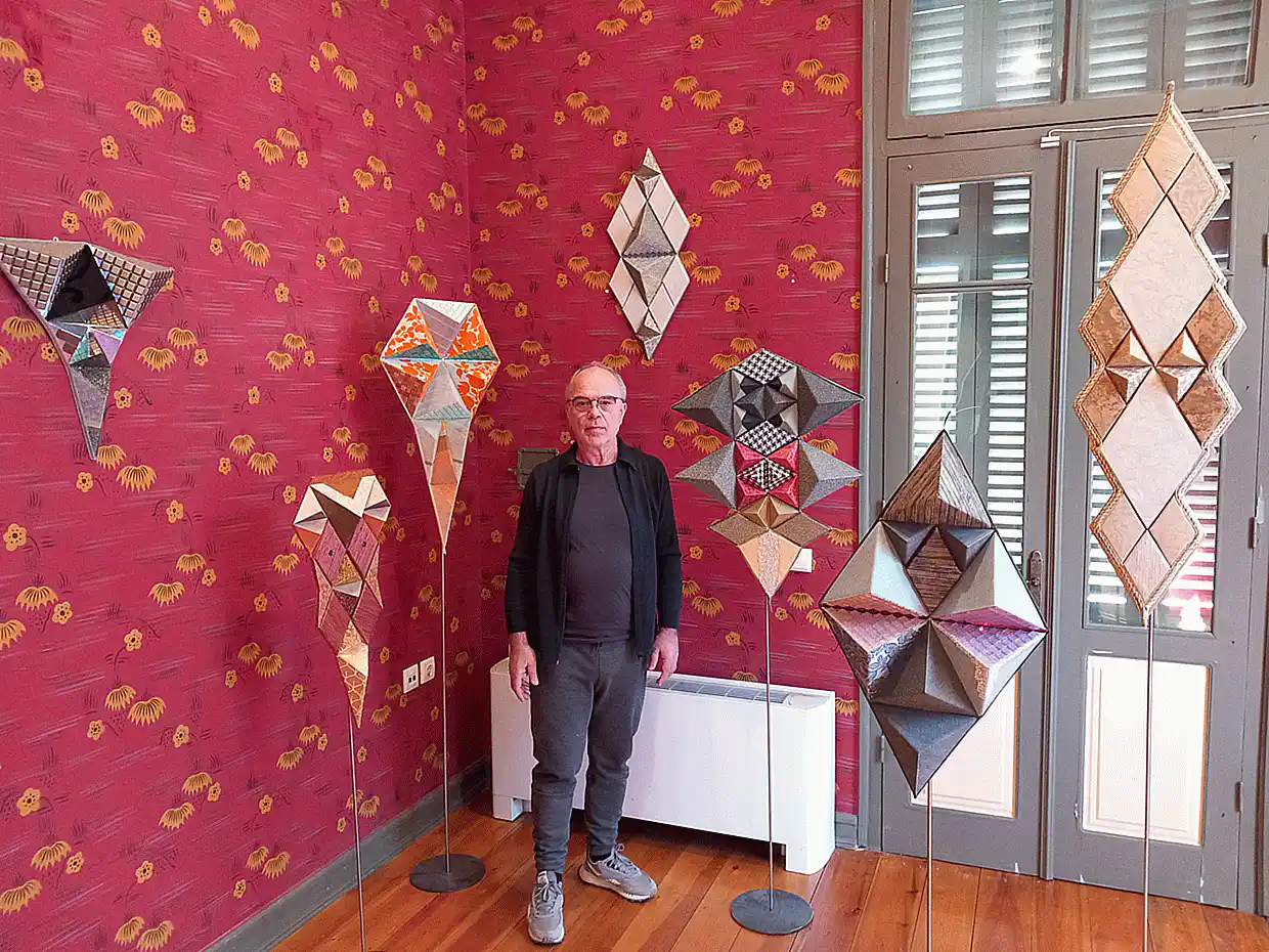 Δύο εκθέσεις του Λυκείου Ελληνίδων Κατερίνης στο «Τσαλοπούλειο» (εικόνες) Δύο εκθέσεις του Λυκείου Ελληνίδων Κατερίνης στο «Τσαλοπούλειο»