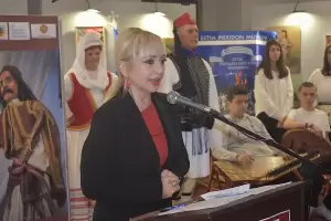 Εστία Πιερίδων Μουσών Κατερίνης – Εικαστική έκθεση των Νίτσας και Λίζας Ξανθοπούλου