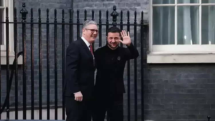 Μετά το φιάσκο της συνάντησης Τραμπ και Ζελένσκι 15 ηγέτες – σύμμαχοι της Ουκρανίας συναντώνται στο Λονδίνο Μετά το φιάσκο της συνάντησης Τραμπ και Ζελένσκι 15 ηγέτες – σύμμαχοι της Ουκρανίας συναντώνται στο Λονδίνο