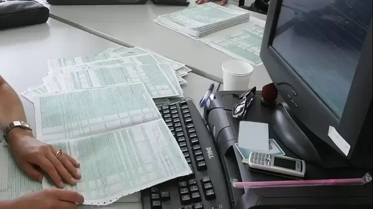 Φορολογικές δηλώσεις 2025: Οι 3 στους 4 φορολογουμένους δεν θα πληρώσουν επιπλέον φόρο Φορολογικές δηλώσεις 2025: Οι 3 στους 4 φορολογουμένους δεν θα πληρώσουν επιπλέον φόρο
