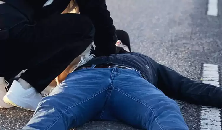 Κατερίνη: 16χρονη έσωσε τον πατέρα της με ΚΑΡΠΑ που έμαθε στο σχολείο