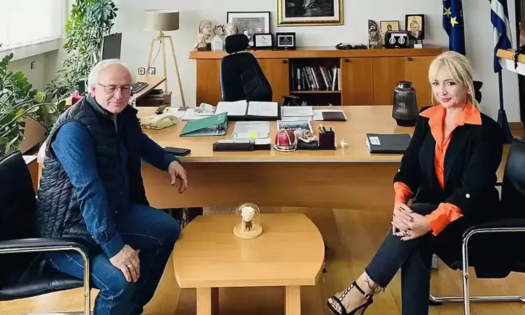 Ο ΟΡ.ΦΕ.Ο. στην Αντιπεριφερειάρχη Πιερίας Σοφία Μαυρίδου Ο ΟΡ.ΦΕ.Ο. στην Αντιπεριφερειάρχη Πιερίας Σοφία Μαυρίδου