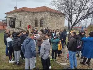 Πιερία: Κόντρα στις κακές καιρικές συνθήκες η  Ρητίνη γιόρτασε το τριήμερο της Αποκριάς