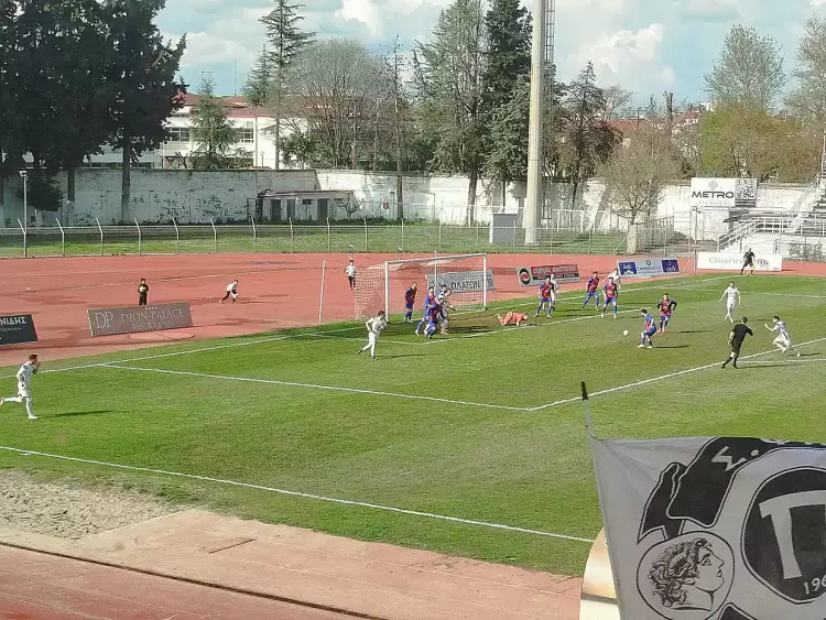 Πιερικός – Τρίκαλα 3 0: Έβγαζαν “φωτιές” οι Κατερινιώτες