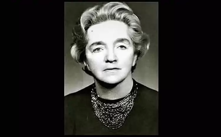 Σήμερα στη Θεσσαλονίκη η έκθεση ζωγραφικής μέσα από την ποίηση της Ζωής Καρέλλη που κατάγεται από το Λιτόχωρο (1901 1998)