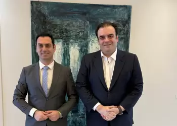 Συνάντηση του Σπύρου Κουλκουδίνα με τον Υπουργό Παιδείας κ.Πιερρακάκη για την πρόληψη και προαγωγή υγείας στα σχολεία Συνάντηση του Σπύρου Κουλκουδίνα με τον Υπουργό Παιδείας κ.Πιερρακάκη για την πρόληψη και προαγωγή υγείας στα σχολεία