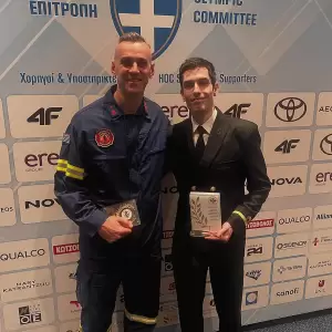 Βραβεύτηκε ο αθλητής του Πιερικού Αρχέλαου & αρχιπυροσβέστης Αλέξης Ράπτης για την κατάκτηση της 1ης θέσης