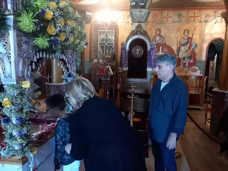 Ο πρώην Δήμαρχος και Βουλευτής Γιάννης Αμοιρίδης προσκύνησε τον Επιτάφιο της Αγίας Αικατερίνης