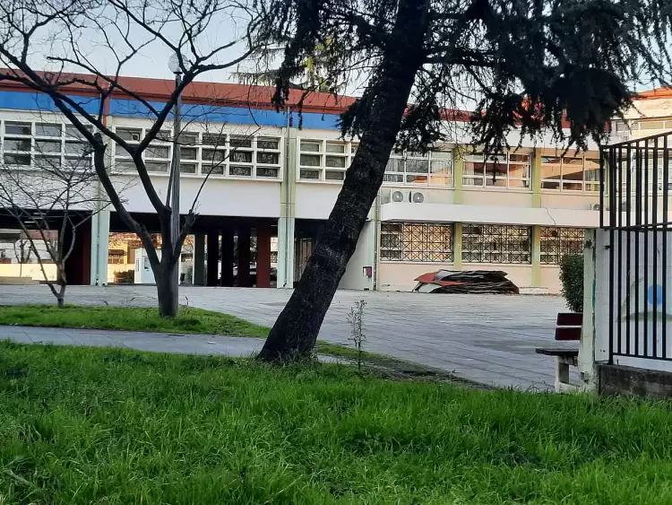 2ο ΓΕΛ Κατερίνης: Η επισκευή της στέγης του σχολείου μας είναι γεγονός…