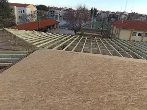 2ο ΓΕΛ Κατερίνης: Η επισκευή της στέγης του σχολείου μας είναι γεγονός…