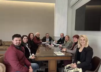 O Δήμαρχος Κατερίνης Ιωάννης Ντούμος με το νέο Δ.Σ. του Φεστιβάλ Ολύμπου