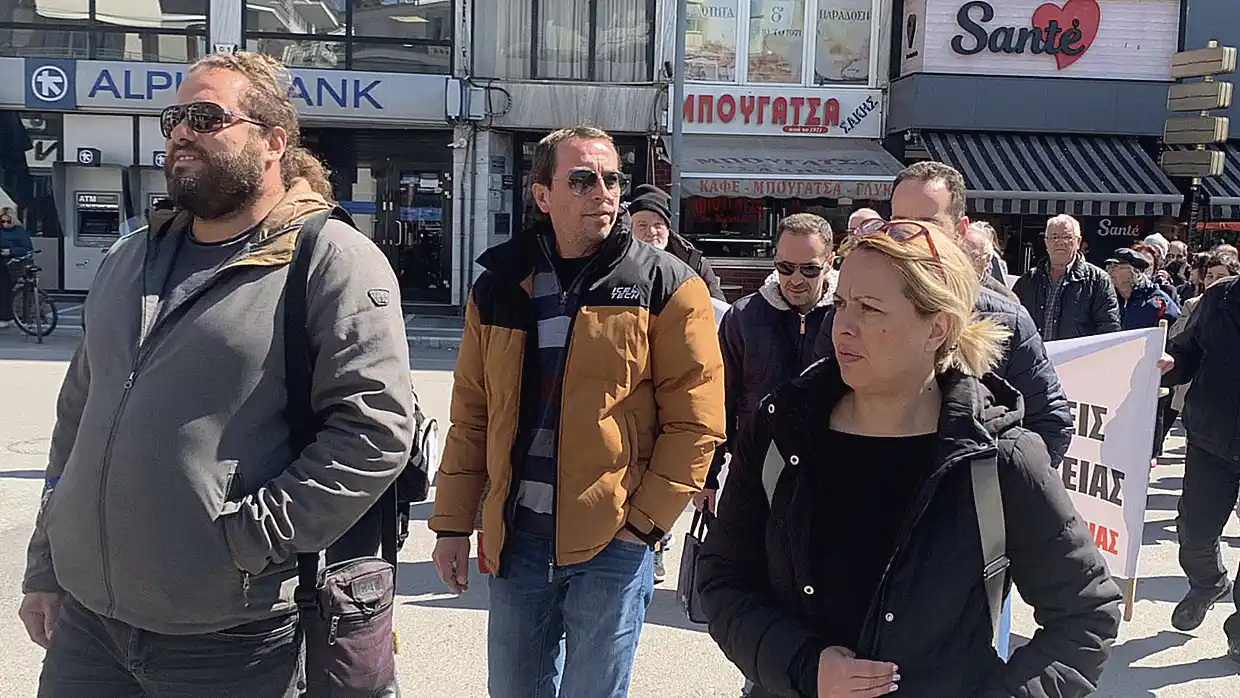 Σε απεργιακό κλοιό η Κατερίνη (εικόνες & βίντεο) Απεργία σήμερα Τετάρτη 9 Απριλίου 2025 – Οι συγκεντρώσεις στην Κατερίνη (