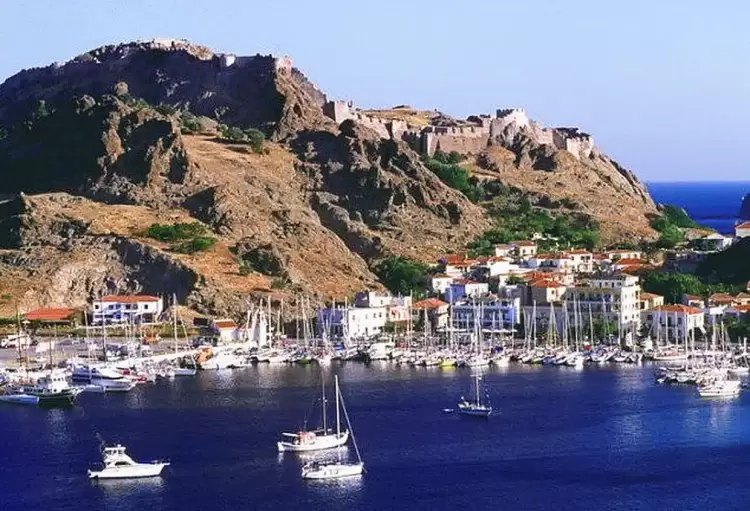 Άρχισαν οι εκδρομές στη Λήμνο Άρχισαν οι εκδρομές στη Λήμνο