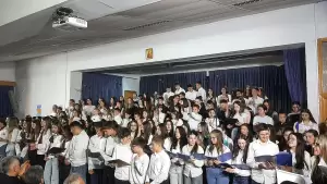 Η Διεύθυνση Δευτεροβάθμιας Εκπαίδευσης Πιερίας διοργάνωσε με μεγάλη επιτυχία τη “2η Συνάντηση Σχολικών Χορωδιών στην Πιερία”