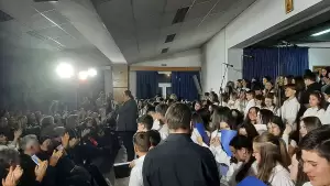 Η Διεύθυνση Δευτεροβάθμιας Εκπαίδευσης Πιερίας διοργάνωσε με μεγάλη επιτυχία τη “2η Συνάντηση Σχολικών Χορωδιών στην Πιερία”