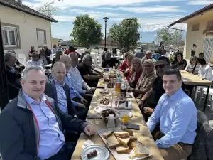 Δήμος Κατερίνης: Αναβίωσε το έθιμο των «αυγομαχιών» στον Άνω Άγιο Ιωάννη