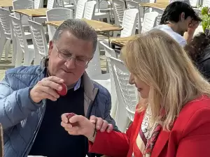 Δήμος Κατερίνης: Αναβίωσε το έθιμο των «αυγομαχιών» στον Άνω Άγιο Ιωάννη