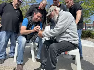 Δήμος Κατερίνης: Αναβίωσε το έθιμο των «αυγομαχιών» στον Άνω Άγιο Ιωάννη