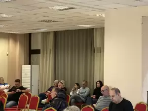 Δημοτικό Συμβούλιο Κατερίνης: Δημοτικό Ραδιόφωνο, αναθέσεις και οικονομικά έφεραν ένταση και διακοπή της συνεδρίασης (βίντεο) Δημοτικό Συμβούλιο Κατερίνης-συνεδρίαση