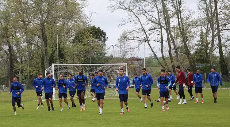 Κανονικά γίνονται την Μεγάλη Εβδομάδα οι προπονήσεις στον Εθνικό Νέου Κεραμιδίου