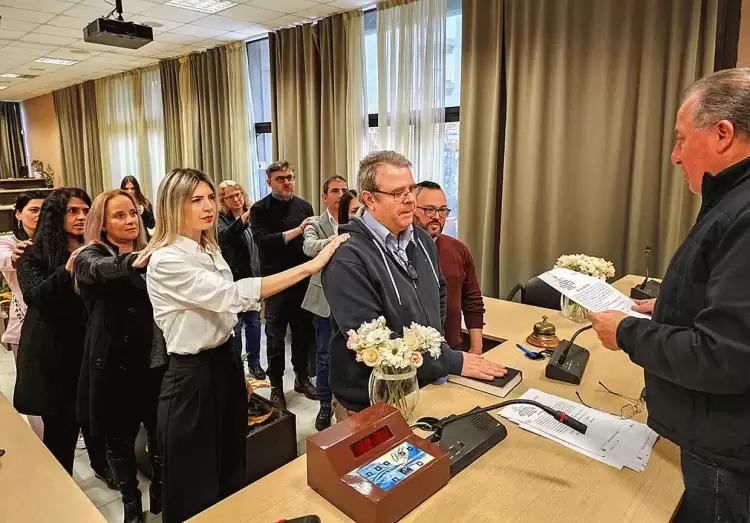 Κατερίνη: Ορκωμοσία νέων υπαλλήλων από τον Δήμαρχο Ιωάννη Ντούμο