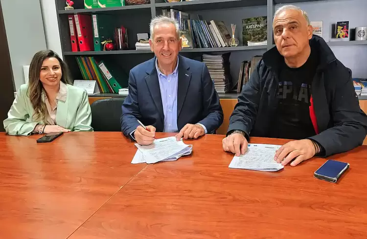 Κατερίνη: Πράσινη ανάπλαση αλλάζει την εικόνα της επέκτασης Ευαγγελικών Κατερίνη: Πράσινη ανάπλαση αλλάζει την εικόνα της επέκτασης Ευαγγελικών