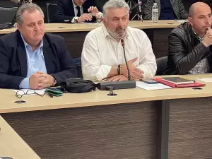 Κατερίνη: Ζωντανή μετάδοση της σημερινής συνεδρίασης του Δημοτικού Συμβουλίου