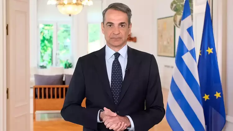 Κωδικός «μεσαία τάξη» σε δύο δόσεις – Το ραντεβού στη ΔΕΘ θα περιλαμβάνει εκπλήξεις; 