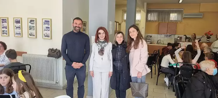 Μαθητές του 1ου Δημοτικού Σχολείου επισκέφθηκαν το 1ο ΚΑΠΗ Κατερίνης