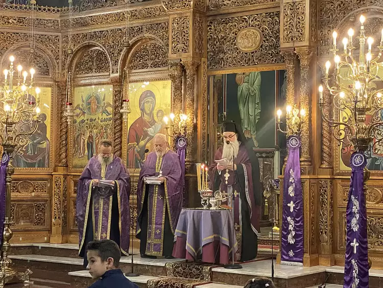 Με ευλάβεια το Ιερό Ευχέλαιο της Μεγάλης Τετάρτης στην Κατερίνη