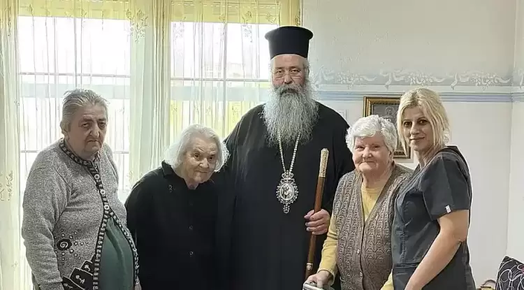 Ο Μητροπολίτης Κίτρους επισκέφθηκε το Εκκλησιαστικό Γηροκομείο